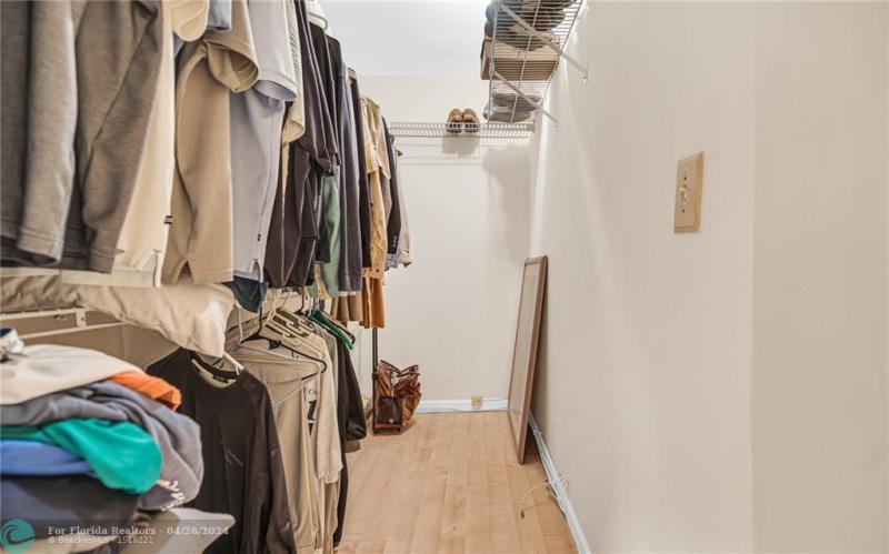  Single Family Homes Photo 23: 2441 Ginger Ave  Coconut Creek,  FL 33063