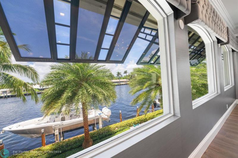  Single Family Homes Photo 30: 2307 N RIVERSIDE DR  Pompano Beach,  FL 33062