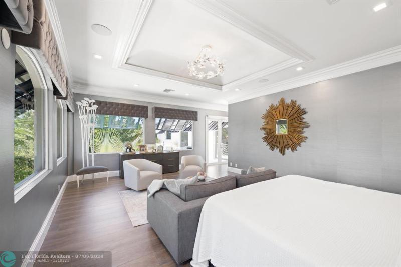  Single Family Homes Photo 31: 2307 N RIVERSIDE DR  Pompano Beach,  FL 33062