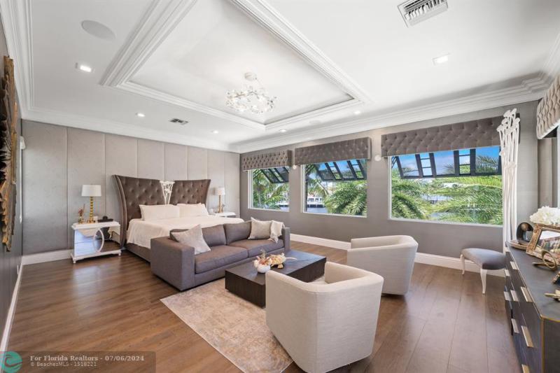  Single Family Homes Photo 33: 2307 N RIVERSIDE DR  Pompano Beach,  FL 33062