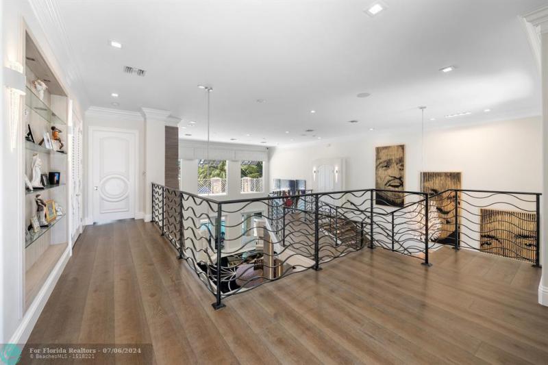  Single Family Homes Photo 36: 2307 N RIVERSIDE DR  Pompano Beach,  FL 33062