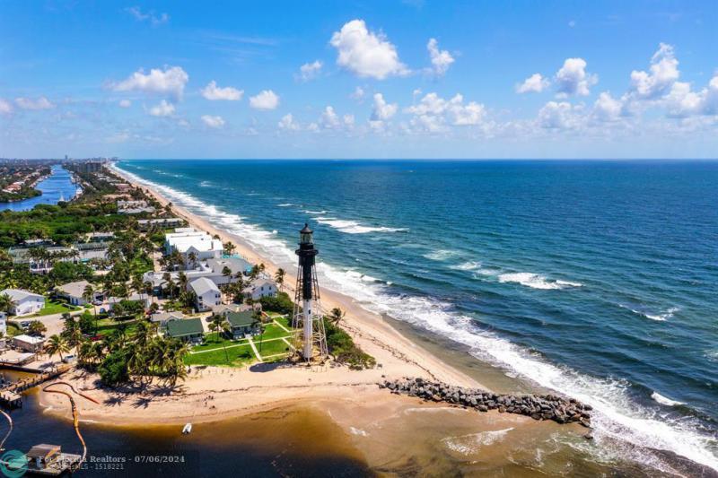  Single Family Homes Photo 46: 2307 N RIVERSIDE DR  Pompano Beach,  FL 33062