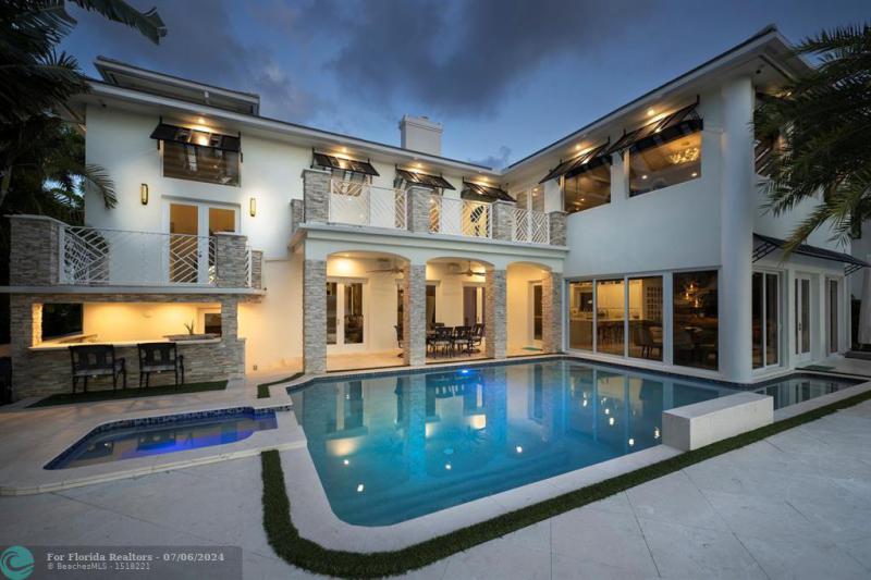  Single Family Homes Photo 6: 2307 N RIVERSIDE DR  Pompano Beach,  FL 33062