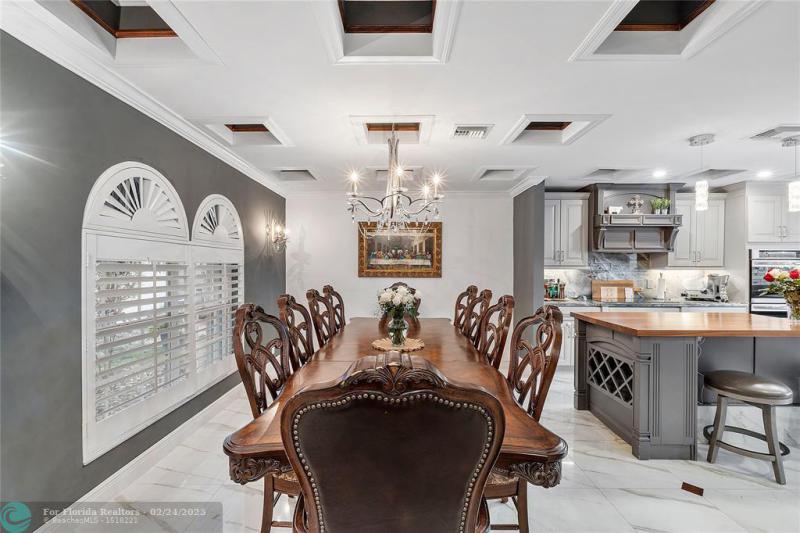  Single Family Homes Photo 15: 133 SW 121st Way  Coral Springs,  FL 33071