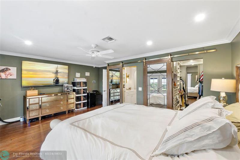  Single Family Homes Photo 23: 133 SW 121st Way  Coral Springs,  FL 33071