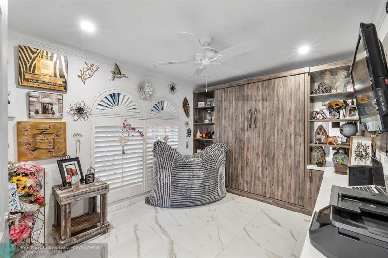  Single Family Homes Photo 31: 133 SW 121st Way  Coral Springs,  FL 33071