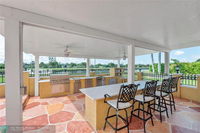  Single Family Homes Photo 33: 133 SW 121st Way  Coral Springs,  FL 33071