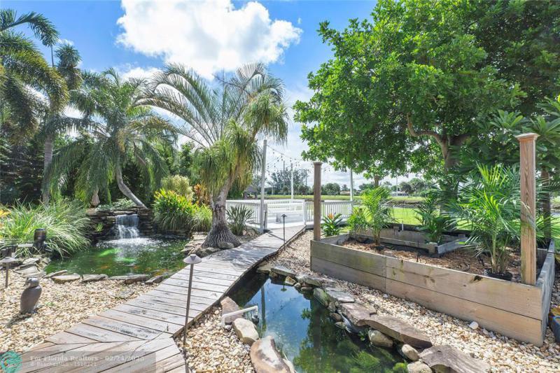  Single Family Homes Photo 42: 133 SW 121st Way  Coral Springs,  FL 33071