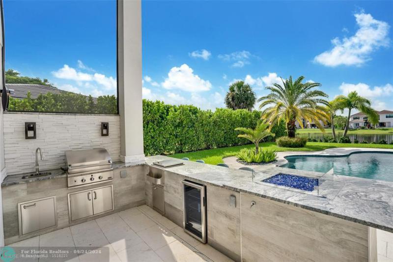  Single Family Homes Photo 18: 10035 Bay Leaf Ct  Parkland,  FL 33076