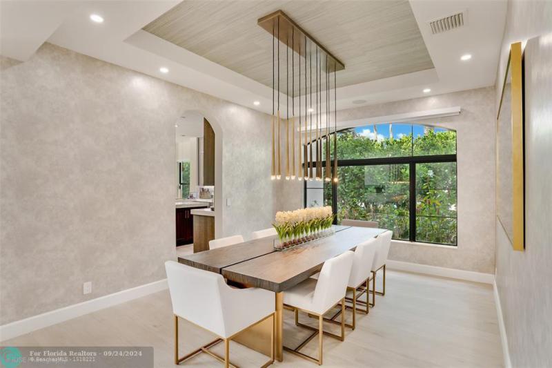  Single Family Homes Photo 4: 10035 Bay Leaf Ct  Parkland,  FL 33076