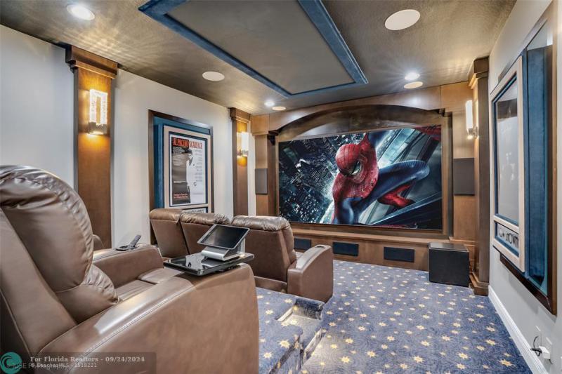  Single Family Homes Photo 5: 10035 Bay Leaf Ct  Parkland,  FL 33076