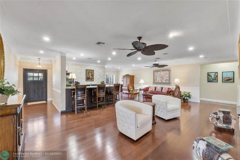  Single Family Homes Photo 19: 22 Little Harbor Way  Deerfield Beach,  FL 33441