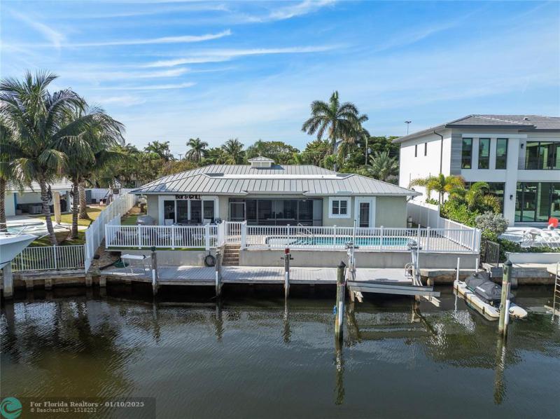  Single Family Homes Photo 8: 22 Little Harbor Way  Deerfield Beach,  FL 33441