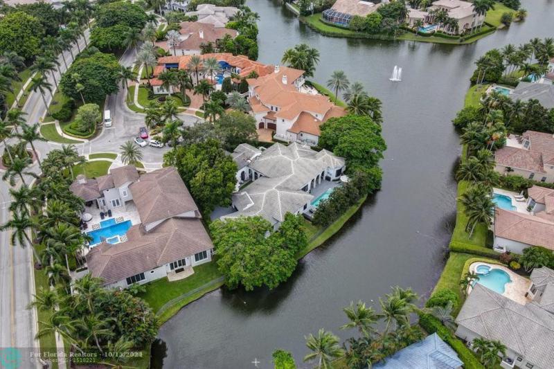  Single Family Homes Photo 32: 550 Carrotwood Ter  Plantation,  FL 33324