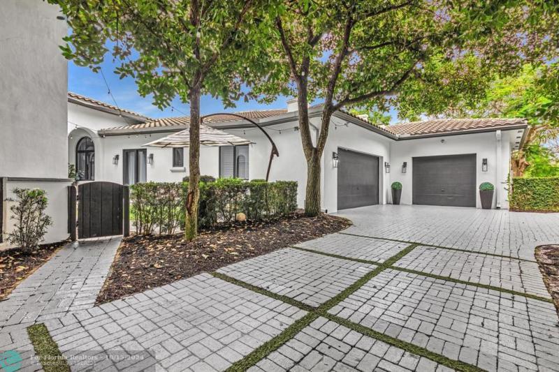  Single Family Homes Photo 5: 550 Carrotwood Ter  Plantation,  FL 33324