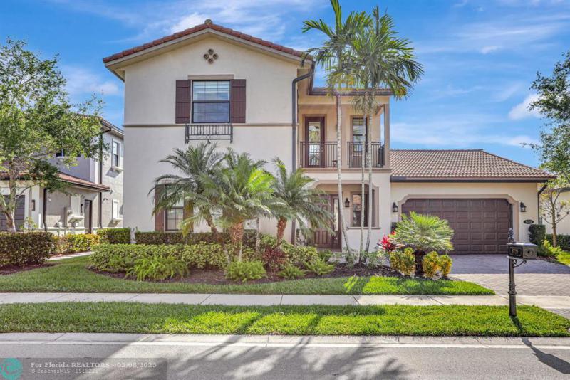  Single Family Homes Photo 2: 8720 Watercrest Cir  Parkland,  FL 33076