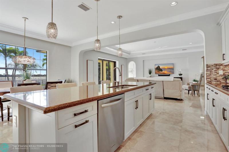  Single Family Homes Photo 23: 8720 Watercrest Cir  Parkland,  FL 33076