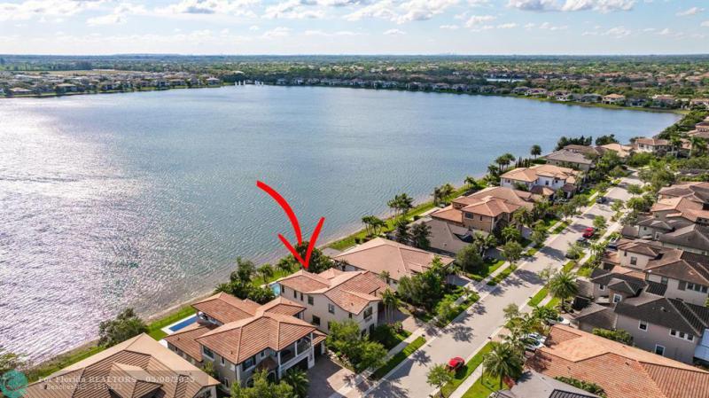  Single Family Homes Photo 3: 8720 Watercrest Cir  Parkland,  FL 33076