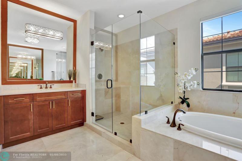  Single Family Homes Photo 38: 8720 Watercrest Cir  Parkland,  FL 33076