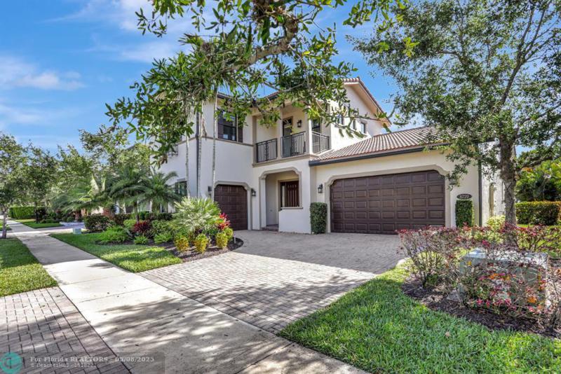  Single Family Homes Photo 4: 8720 Watercrest Cir  Parkland,  FL 33076