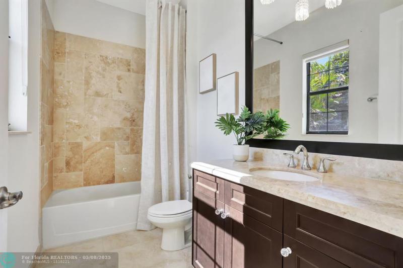  Single Family Homes Photo 49: 8720 Watercrest Cir  Parkland,  FL 33076