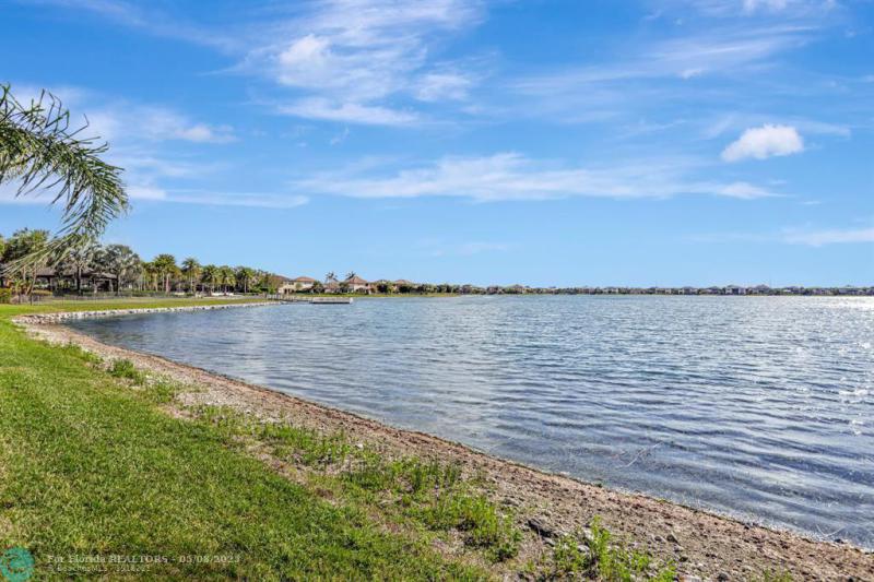  Single Family Homes Photo 62: 8720 Watercrest Cir  Parkland,  FL 33076