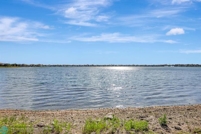  Single Family Homes Photo 63: 8720 Watercrest Cir  Parkland,  FL 33076