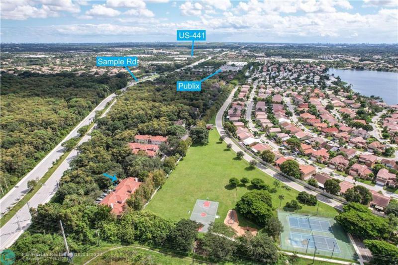  Condo & Townhome Photos