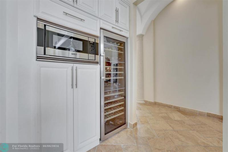  Single Family Homes Photo 34: 3440 Stallion Lane  Weston,  FL 33331