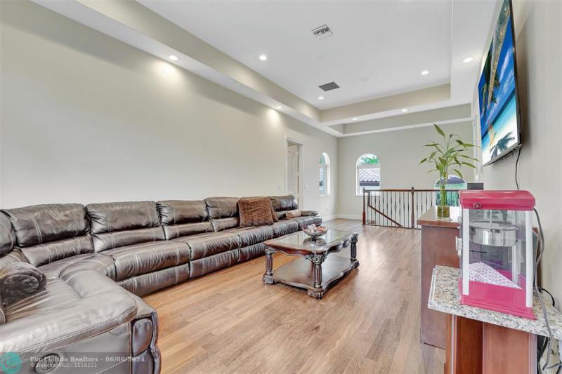  Single Family Homes Photo 80: 3440 Stallion Lane  Weston,  FL 33331