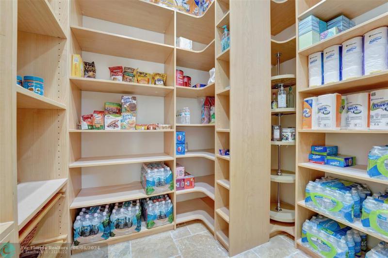  Single Family Homes Photo 95: 3440 Stallion Lane  Weston,  FL 33331