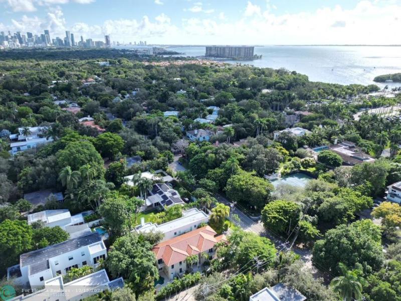  Single Family Homes Photo 29: 3185 WASHINGTON ST  Coconut Grove,  FL 33133