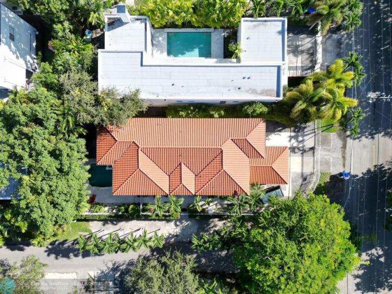 Single Family Homes Photo 4: 3185 WASHINGTON ST  Coconut Grove,  FL 33133