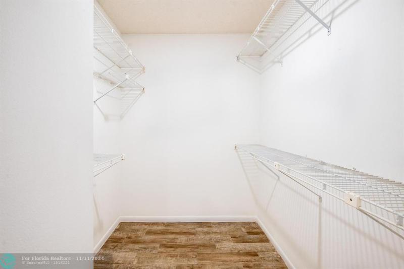  Single Family Homes Photo 26: 8511 NW 51st Ct  Lauderhill,  FL 33351