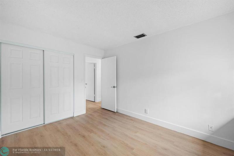  Single Family Homes Photo 38: 8511 NW 51st Ct  Lauderhill,  FL 33351