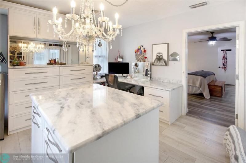  Single Family Homes Photo 24: 124 E Palm Dr  Margate,  FL 33063