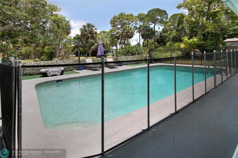  Single Family Homes Photo 42: 124 E Palm Dr  Margate,  FL 33063