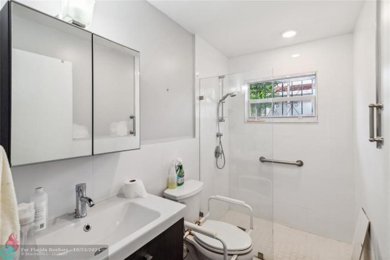 Duplex, Triplex and Fourplex Images