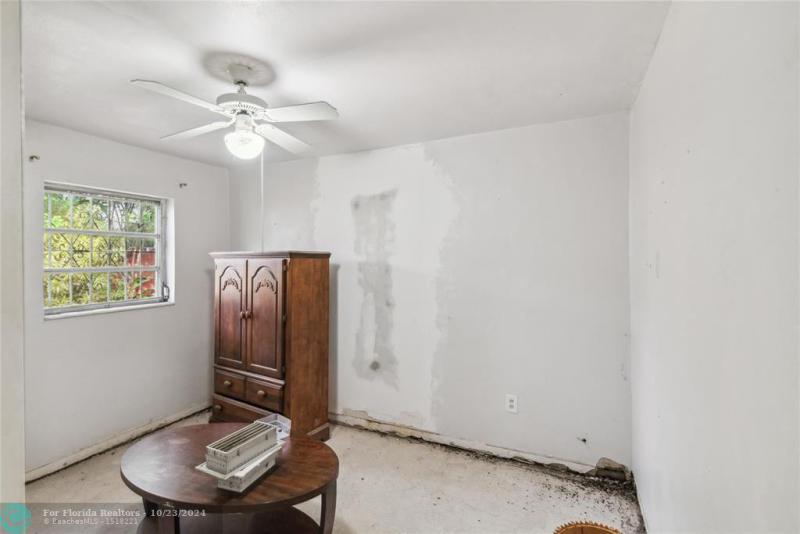 Duplex, Triplex and Fourplex Images