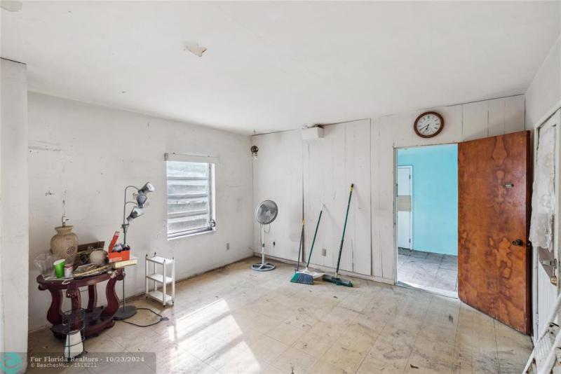 Duplex, Triplex and Fourplex Images