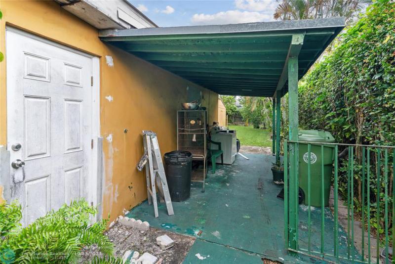 Duplex, Triplex and Fourplex Images