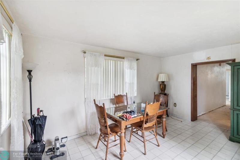 Duplex, Triplex and Fourplex Images