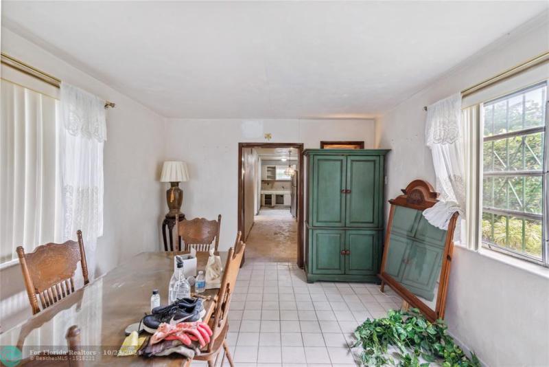 Duplex, Triplex and Fourplex Images