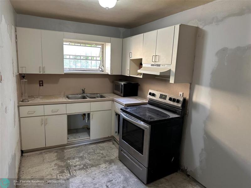 Duplex, Triplex and Fourplex Images