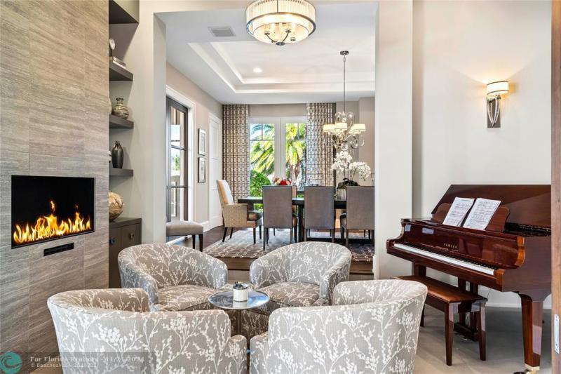  Single Family Homes Photo 11: 3211 NE 27th Ave  Lighthouse Point,  FL 33064