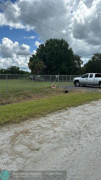 Duplex, Triplex and Fourplex Images