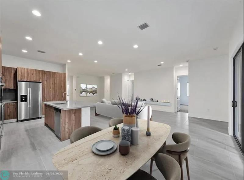  Single Family Homes Photo 5: 10426 SW 57th Ct  Cooper City,  FL 33328