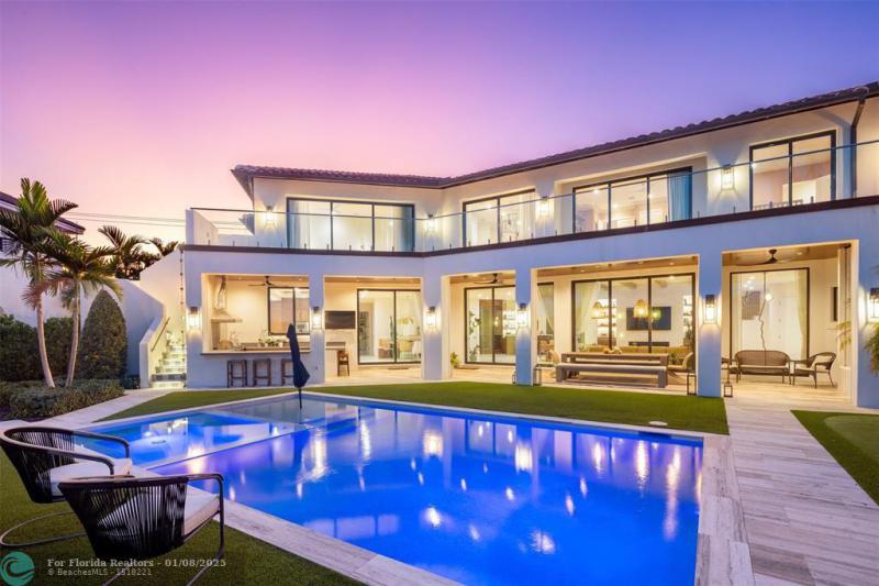  Single Family Homes Photo 57: 2300 NE 34th Ct  Lighthouse Point,  FL 33064