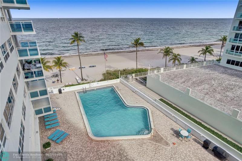  Condo & Townhome Photos