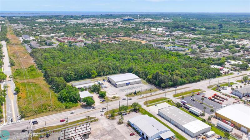  Commercial & Industrial Land Images 